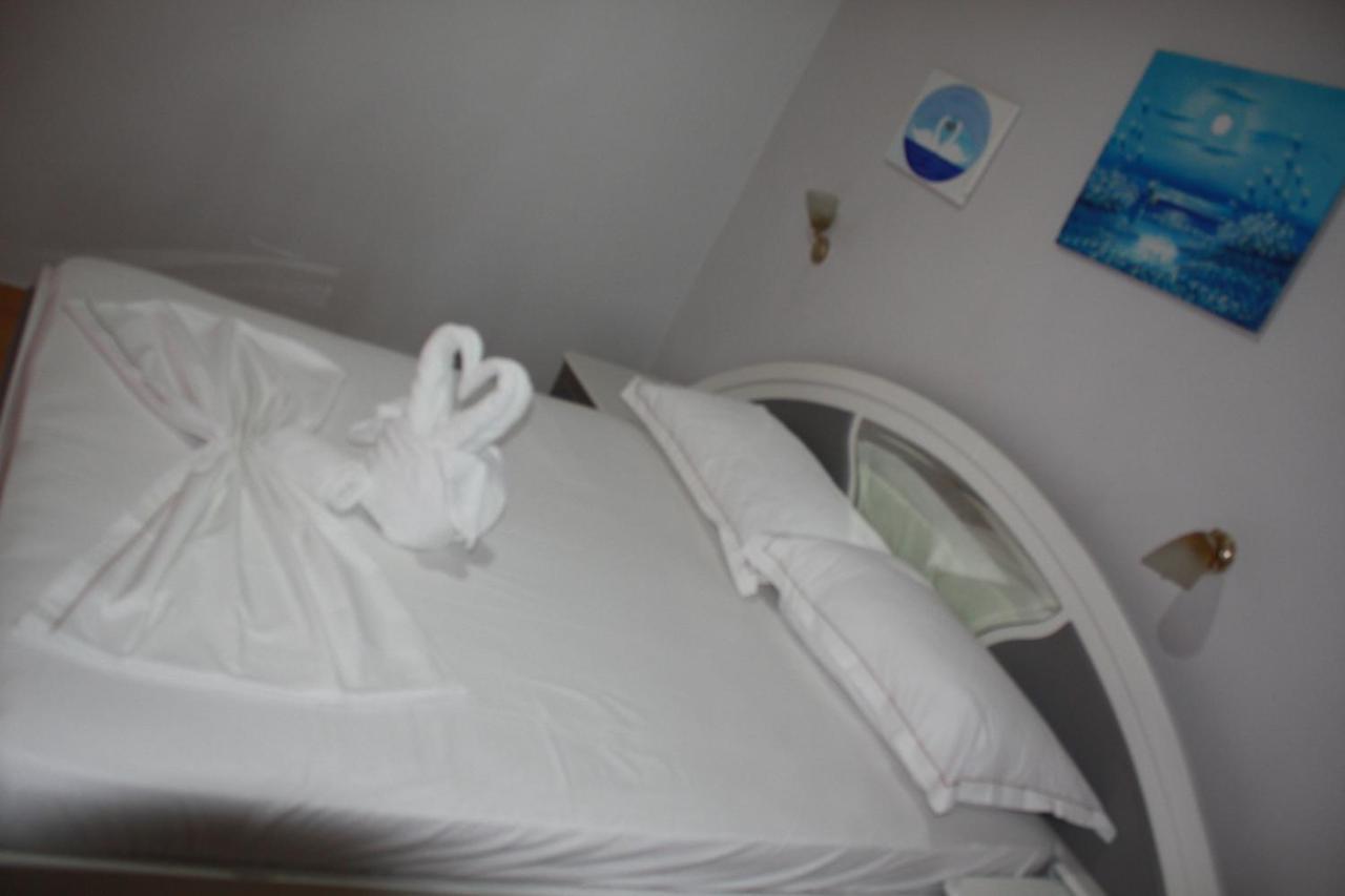 Kanina Hotel&Hostel Sarande Luaran gambar
