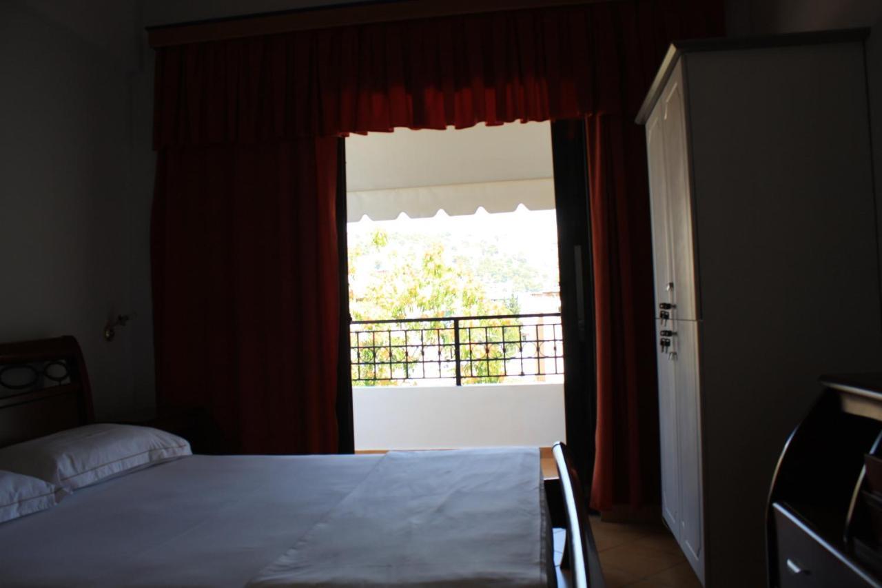 Kanina Hotel&Hostel Sarande Luaran gambar