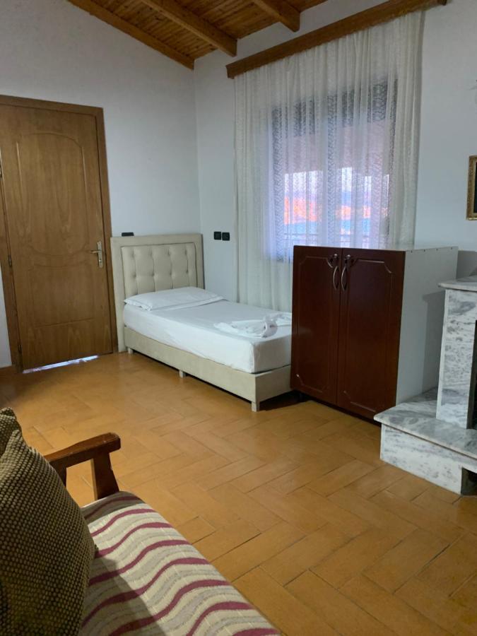 Kanina Hotel&Hostel Sarande Luaran gambar